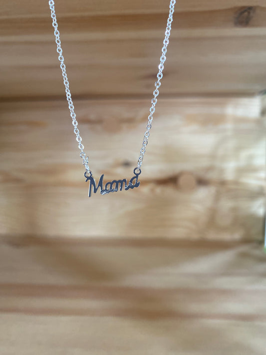 Collar con colgante Mama